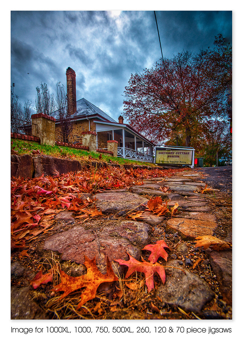 Autumn Streets, Tenterfield