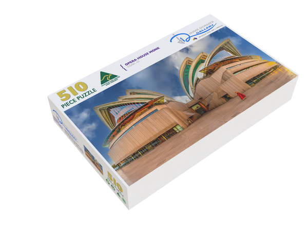 Opera House Monk (Panorama)