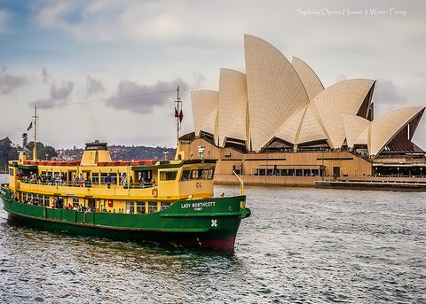 Sydney Opera House & Water Ferry